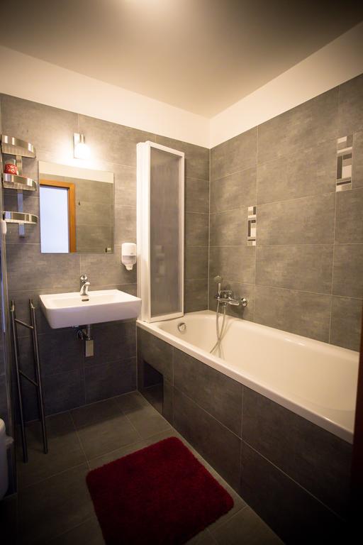 As Hotel Brno Extérieur photo